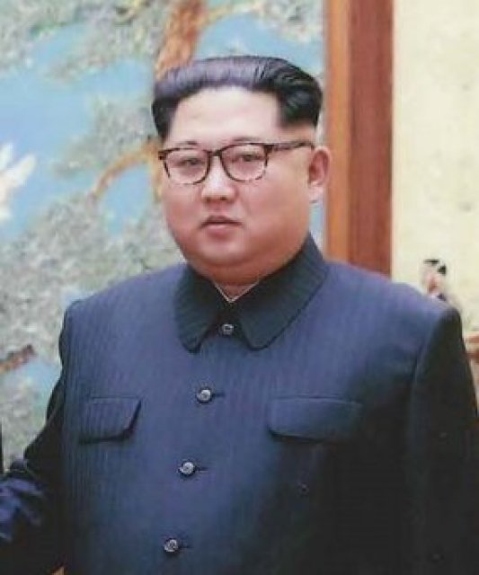 Trump and Kim Jong Un sign denuclearization statement
