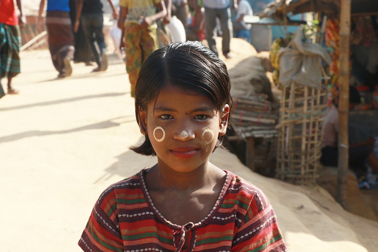 HRW: Bangladesh denying education to Rohingya refugee children