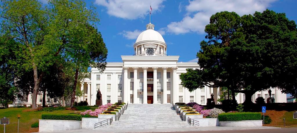 Alabama state representative takes plea deal for criminal charges, resigns
