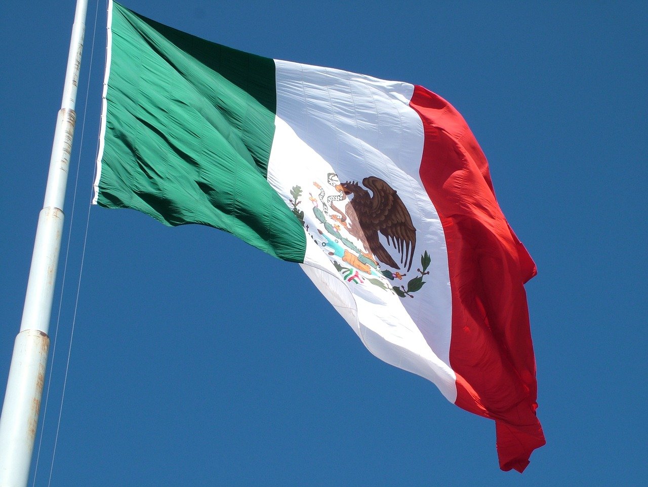 Legisladores mexicanos solicitan despojar al gobernador de inmunidad por presuntos vínculos con el crimen organizado