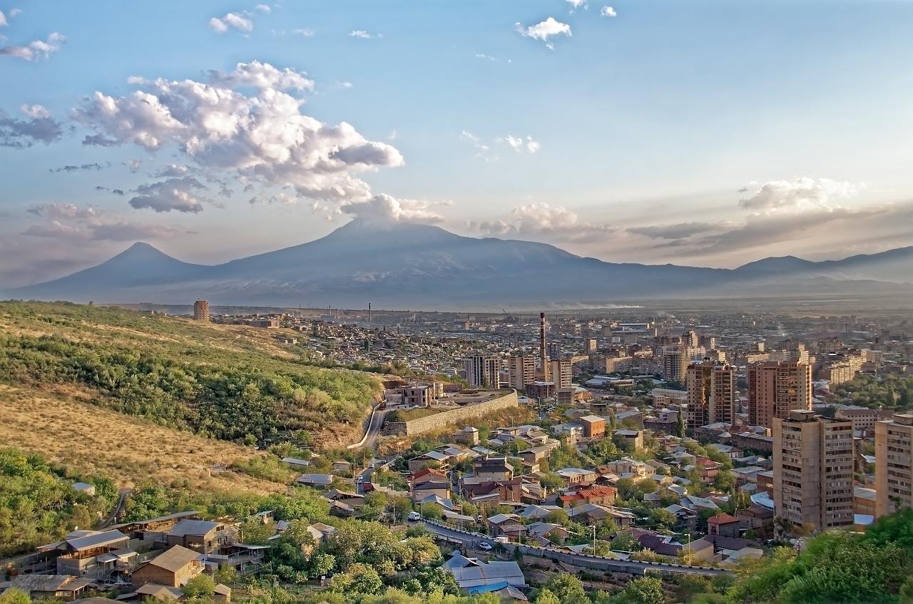 Thousands protest in Armenia capital against government decision to cede territories to Azerbaijan