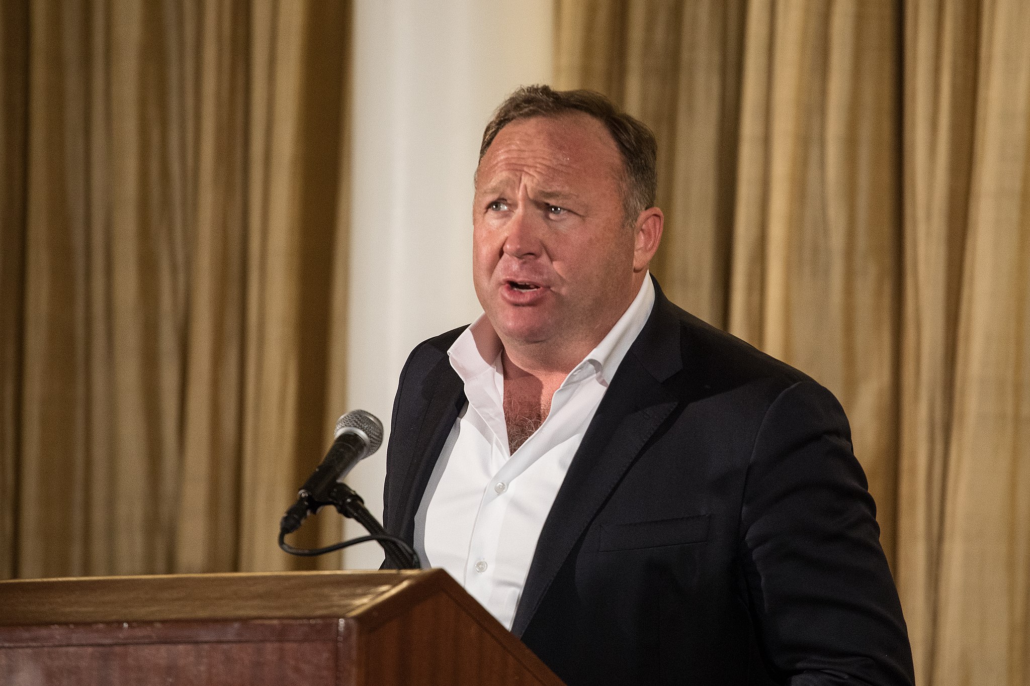 Connecticut judge orders conspiracy theorist Alex Jones to pay $473M in punitive defamation damages for Sandy Hook comments