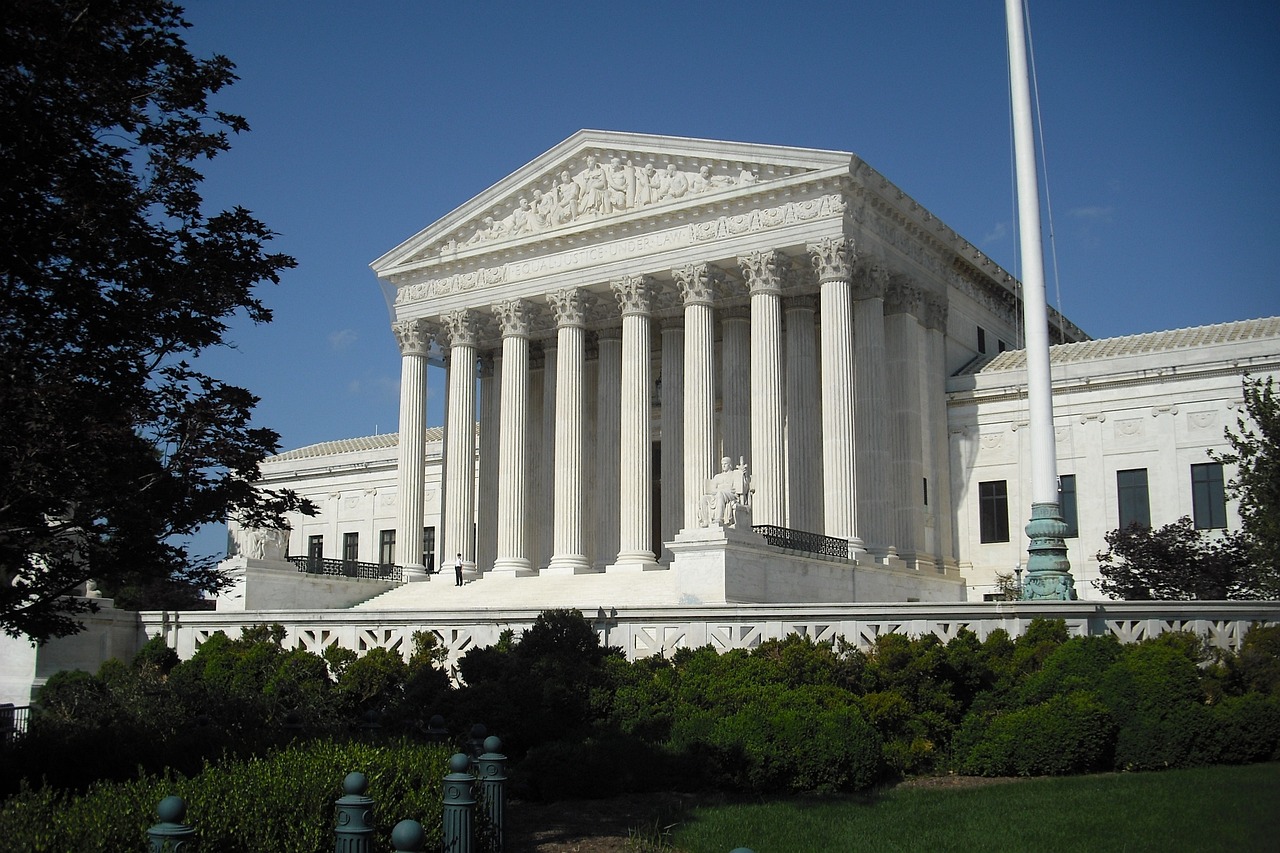 US Supreme Court rules unanimous jury required for sentence enhancement under Armed Career Criminal Act