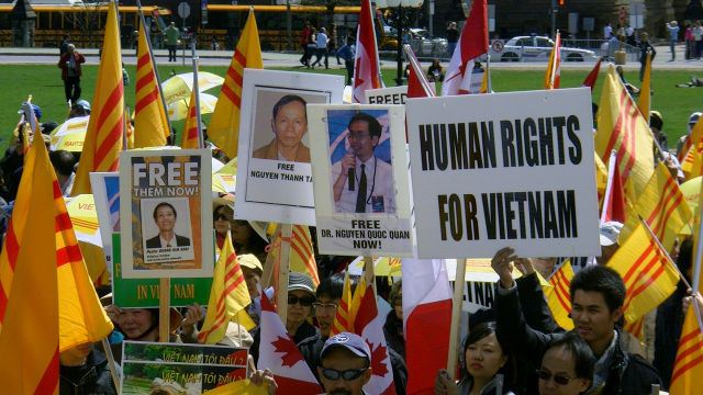 HRW urges Australia to demand concrete human rights benchmarks in negotiations with Vietnam