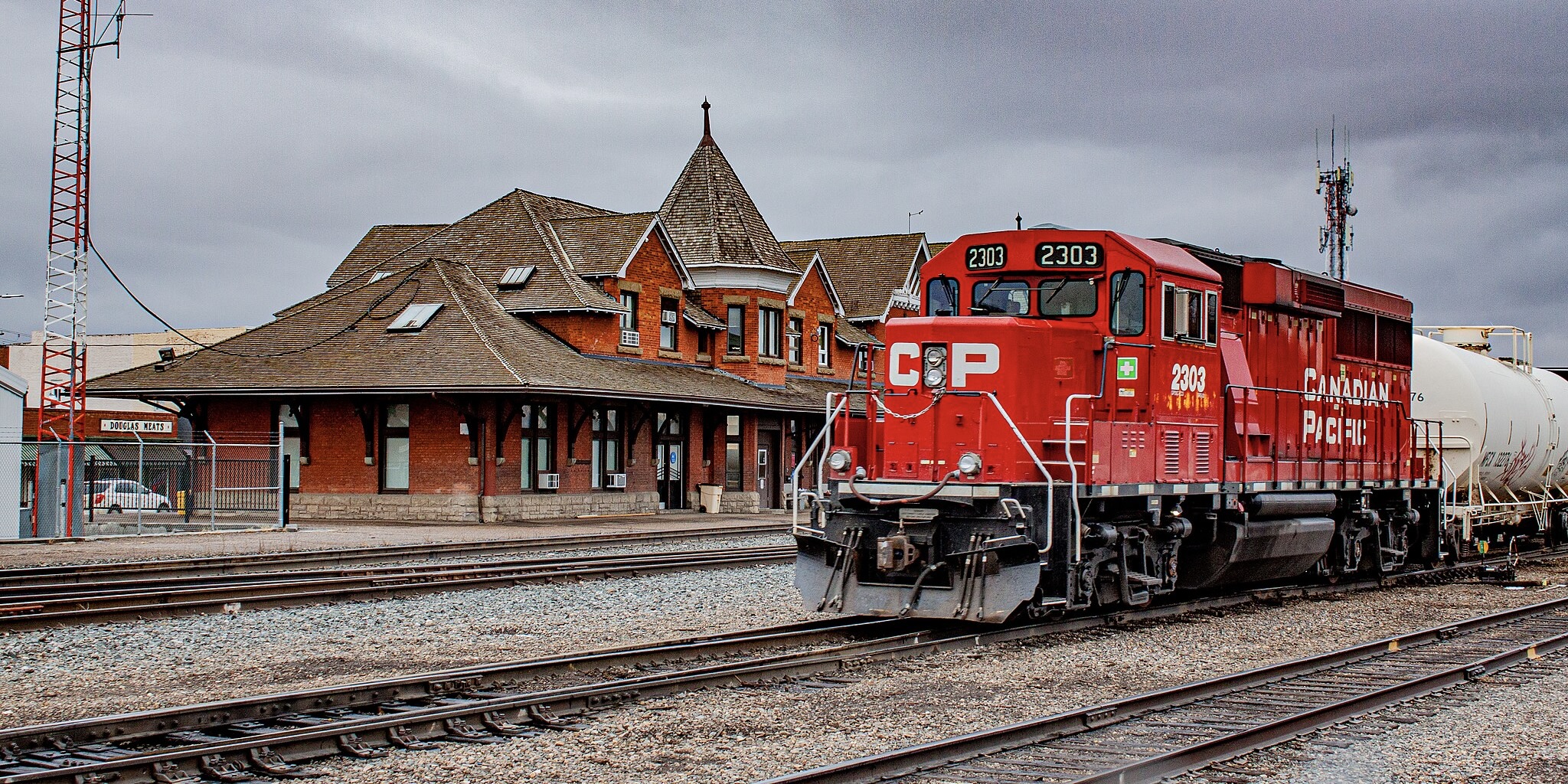 Canada railway workers union challenges labour board back-to-work order