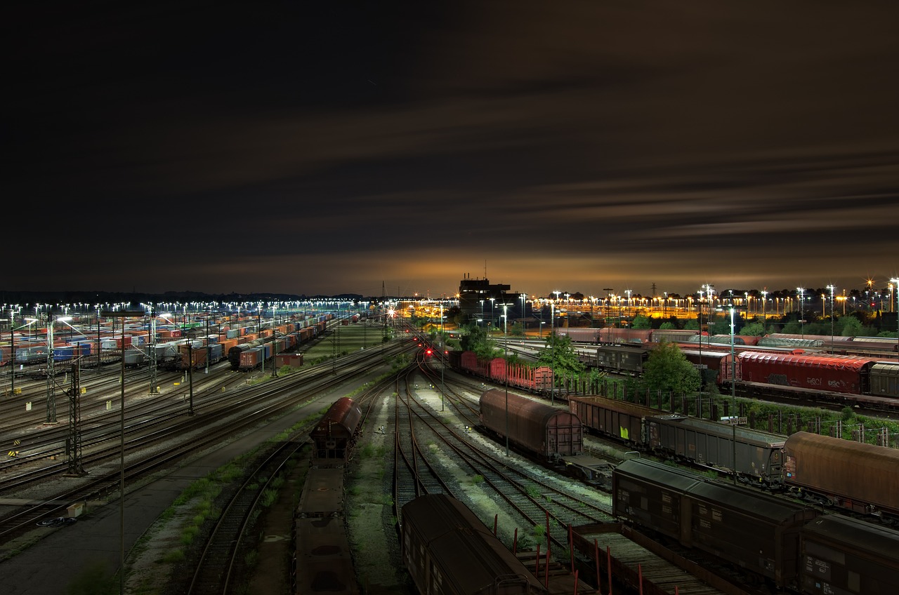 Canada labour board orders rail workers and employers to resume operations