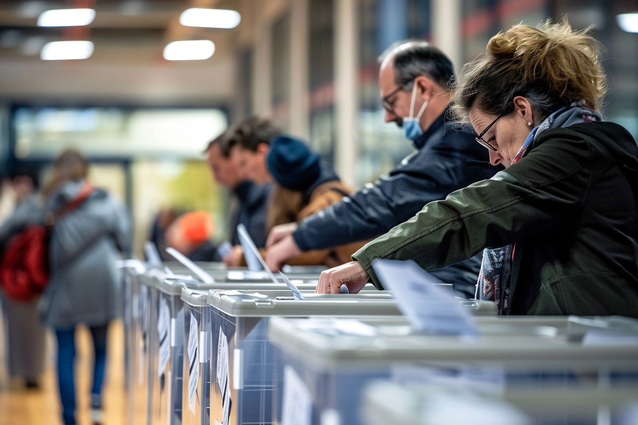 Nebraska Supreme Court orders restoration of voting rights for felons who have completed sentences